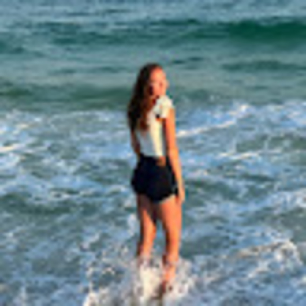 Meet your Posher, Kylee